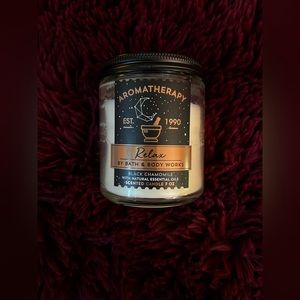 Bath and body works single wick candle  Black chamomile •lightly burned•